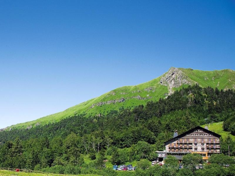 Hotel Du Puy Ferrand , Restaurant La Table De L'Ours لو مونت دوري المظهر الخارجي الصورة